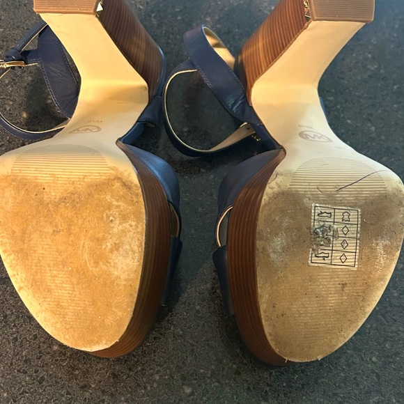 Michael kors platform sandals - Picture 8 of 8